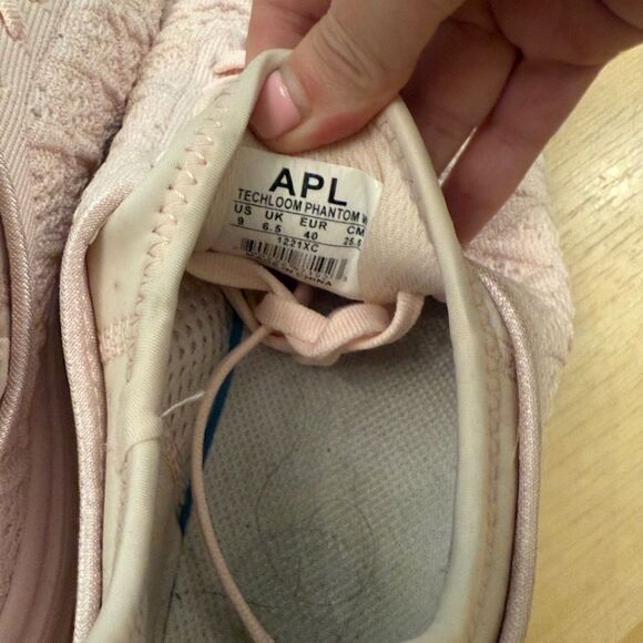 APL Athletic Propulsion Labs Women’s Techloom Phantom Sneakers Light Pink Size 9 - Picture 3 of 5